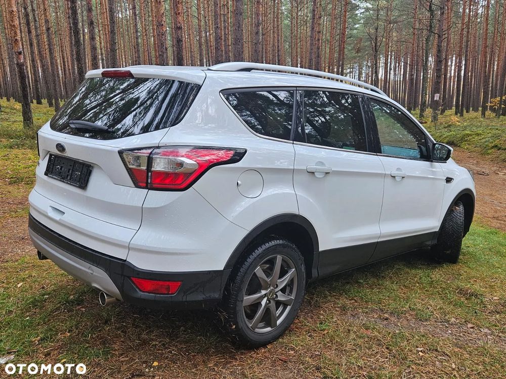 Ford Kuga - 9