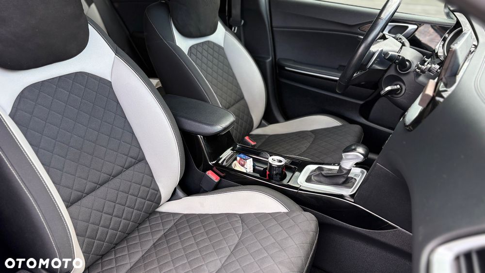Kia ProCeed - 20