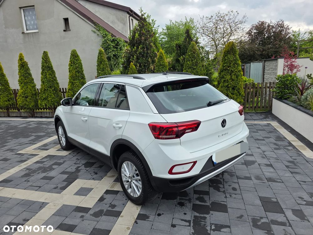 Volkswagen T-Roc - 9
