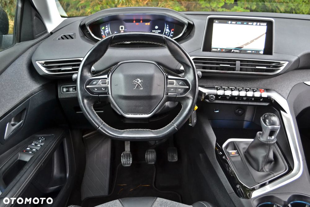 Peugeot 3008 - 21