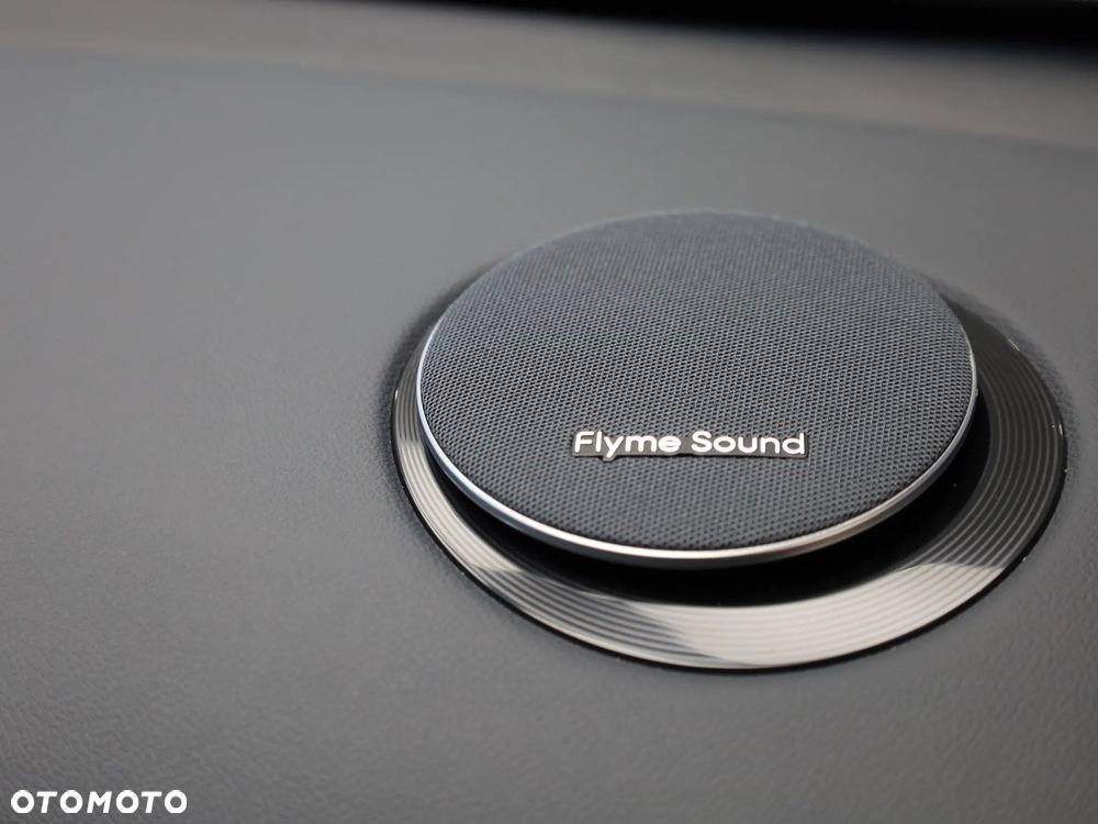 Geely Starray EM-i 1.5 PHEV Max - 11