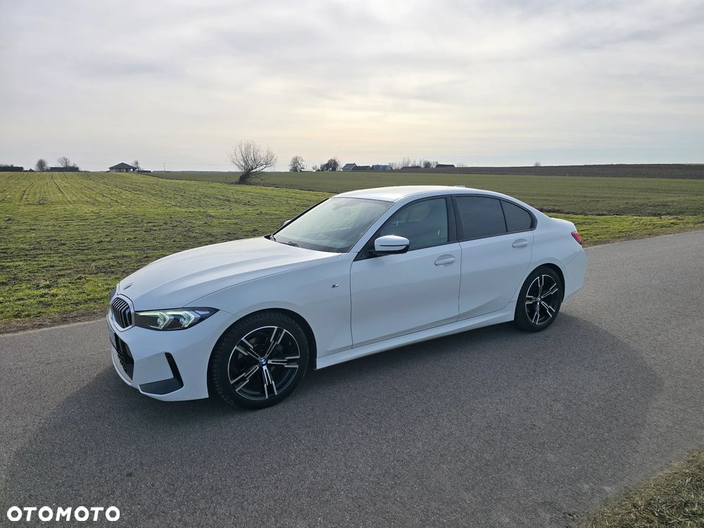 BMW Seria 3 318i M Sport - 9