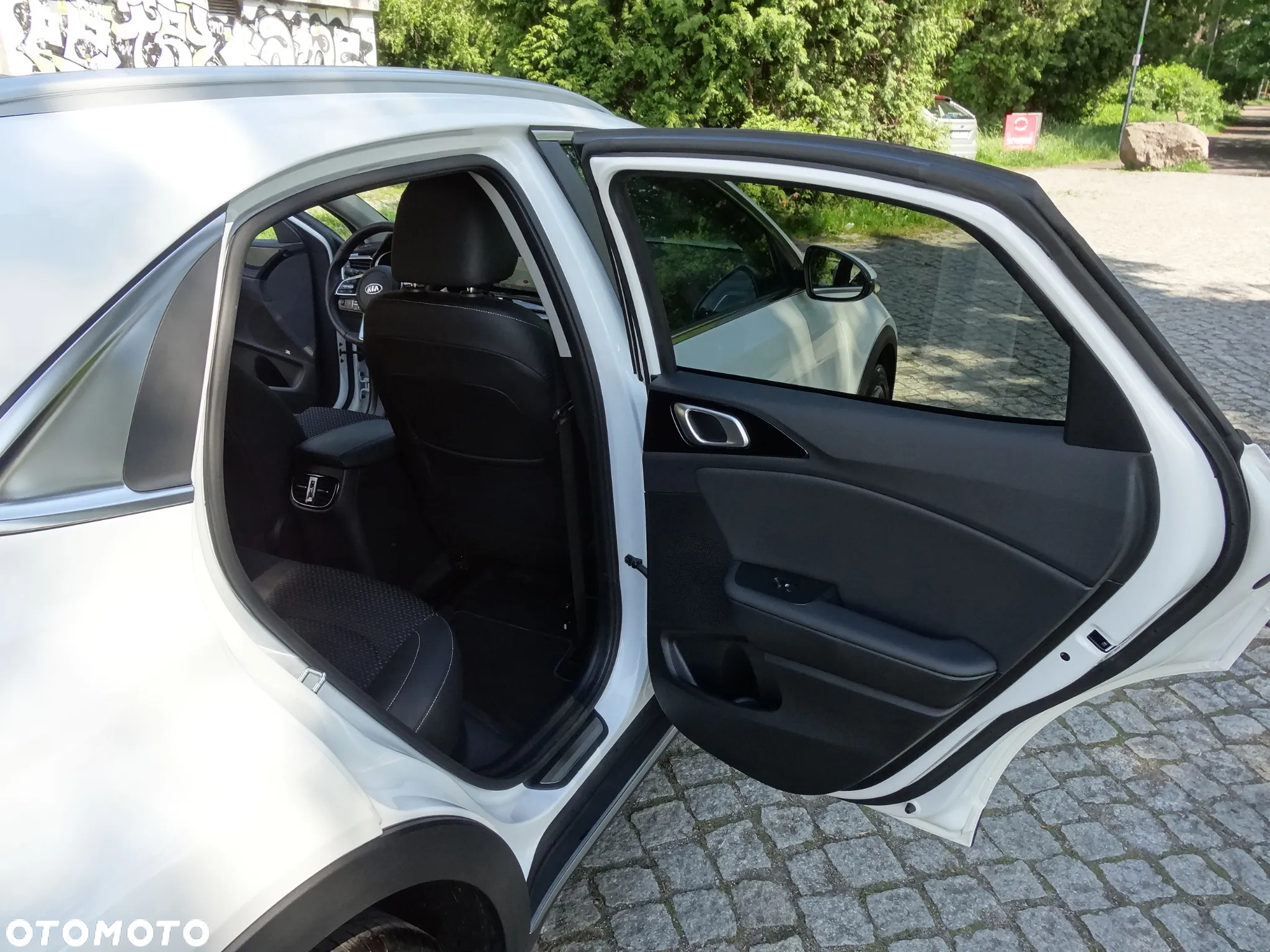 Kia XCeed 1.6 T-GDI L Business Line DCT - 17
