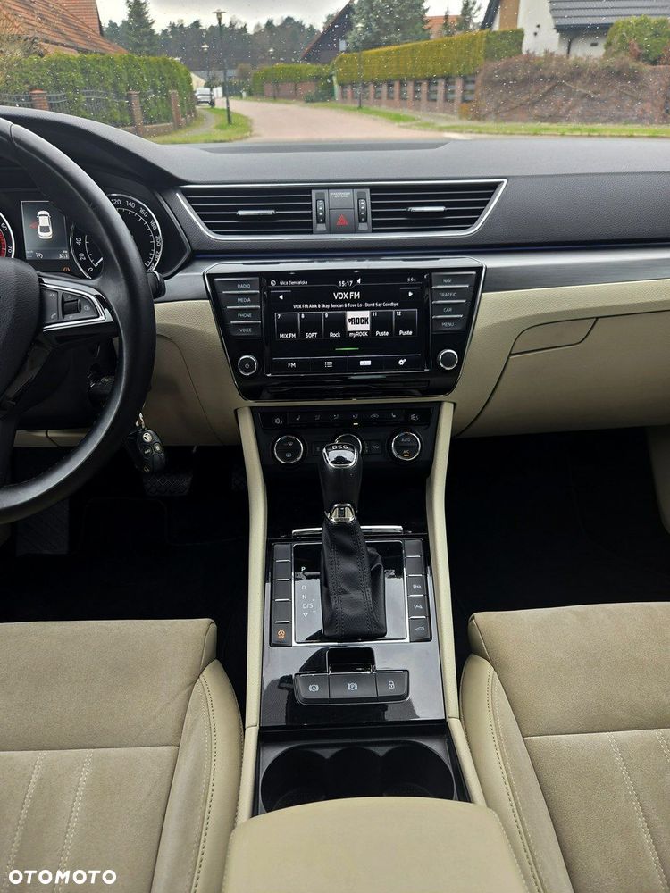 Skoda Superb 1.8 TSI Sportline DSG - 22