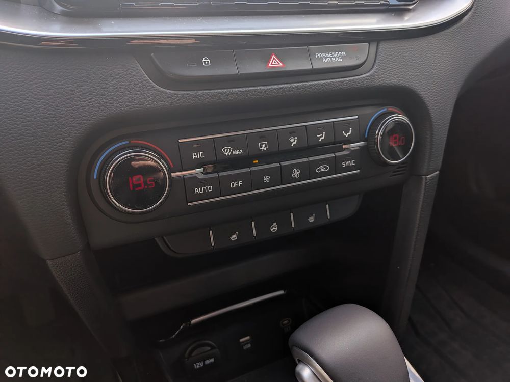 Kia Ceed 1.5 T-GDI Tribute DCT - 12