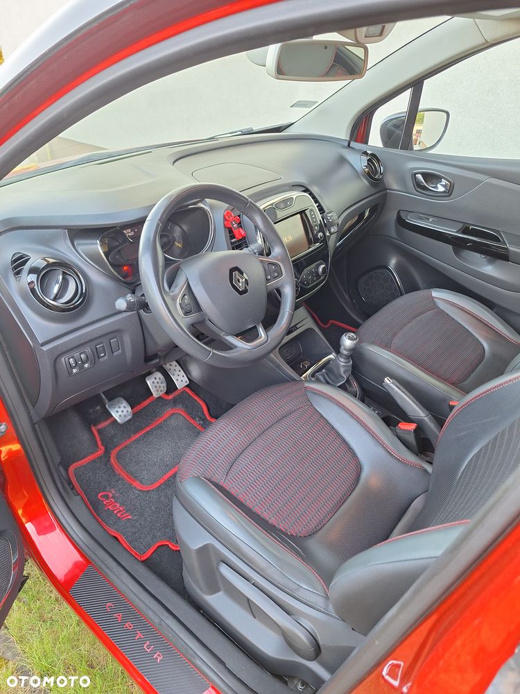 Renault Captur ENERGY dCi 90 Start&Stop Helly Hansen - 24
