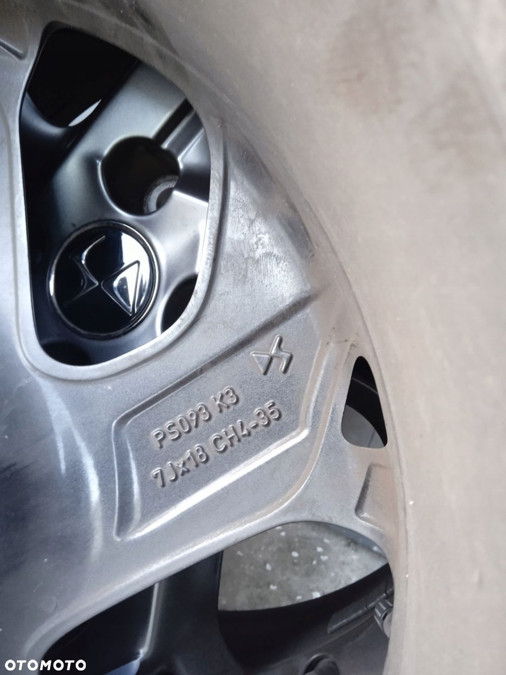 Koła Citroen DS3 Crossback 215/55 R18 - 9