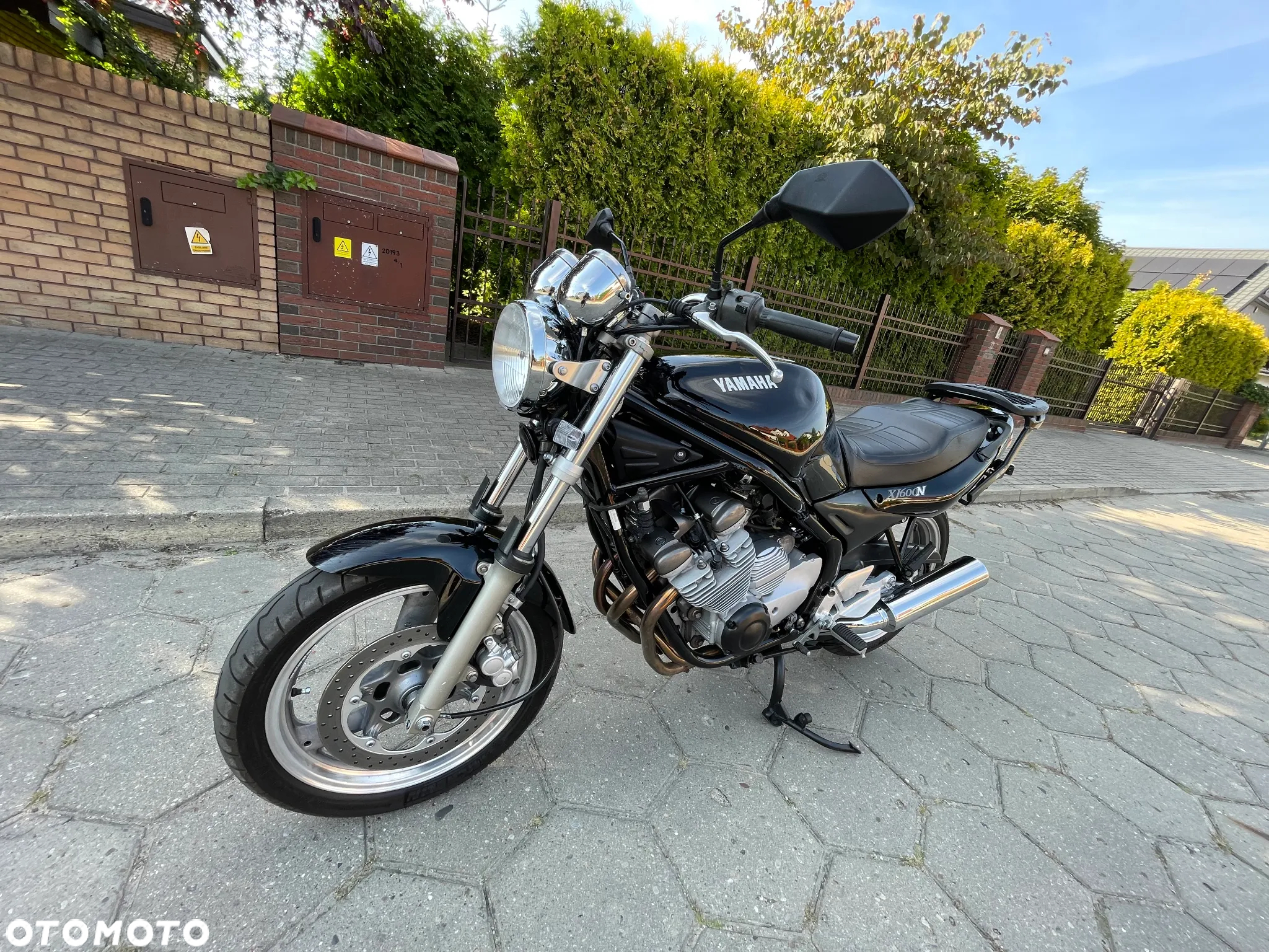 Yamaha XJ - 11