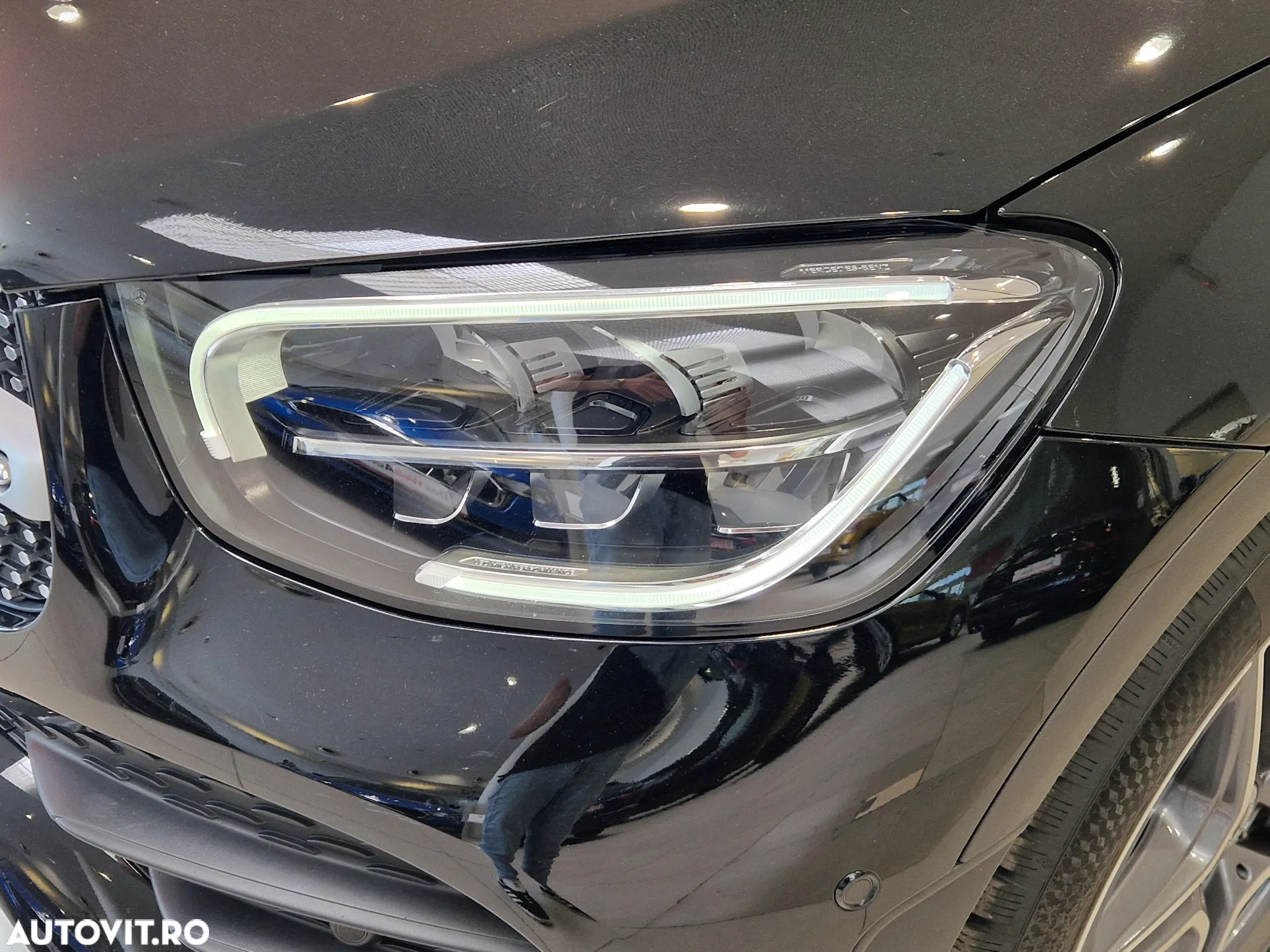 Mercedes-Benz GLC 200 4MATIC MHEV - 9