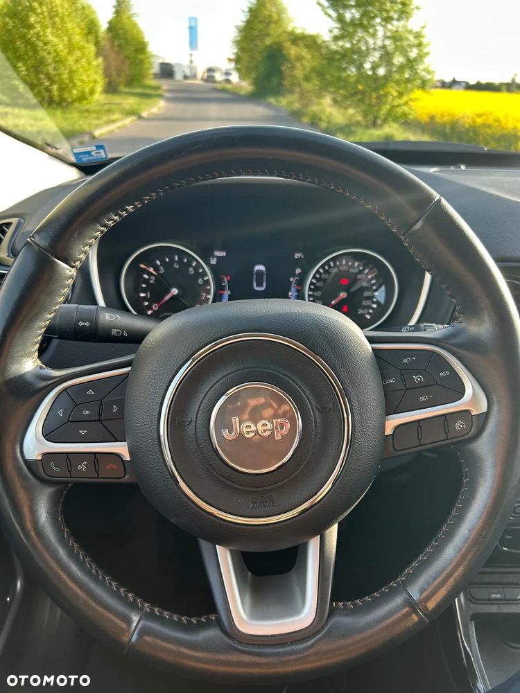 Jeep Compass 1.3 TMair Limited FWD S&S DDCT - 6