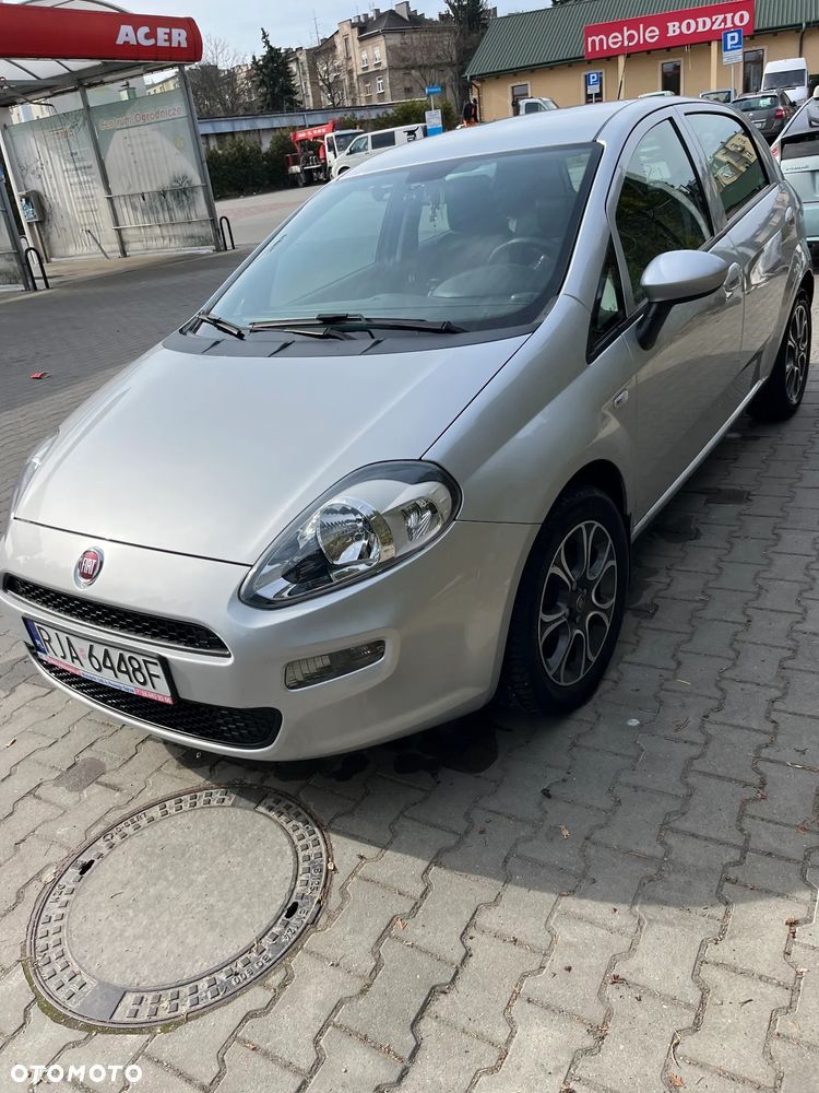 Fiat Punto 1.4 Young - 12