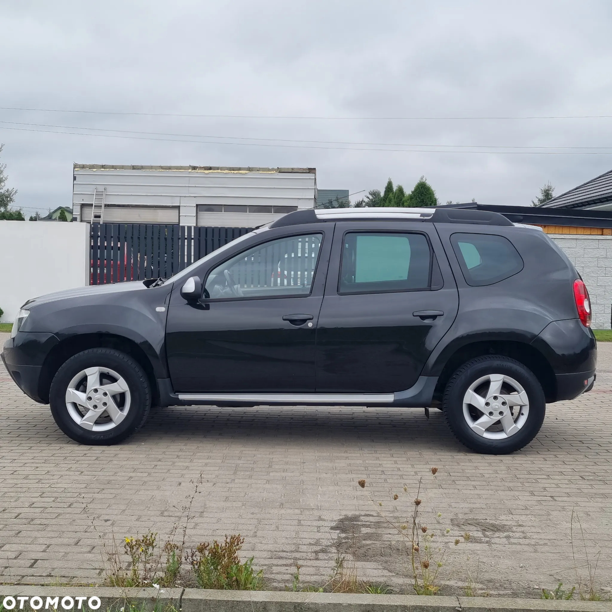 Dacia Duster 1.6 16V 105 4x4 Prestige - 4