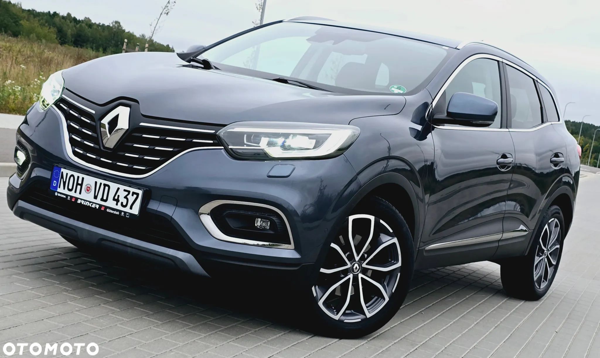 Renault Kadjar TCe 160 EDC GPF mit Deluxe Paket LIMITED - 1
