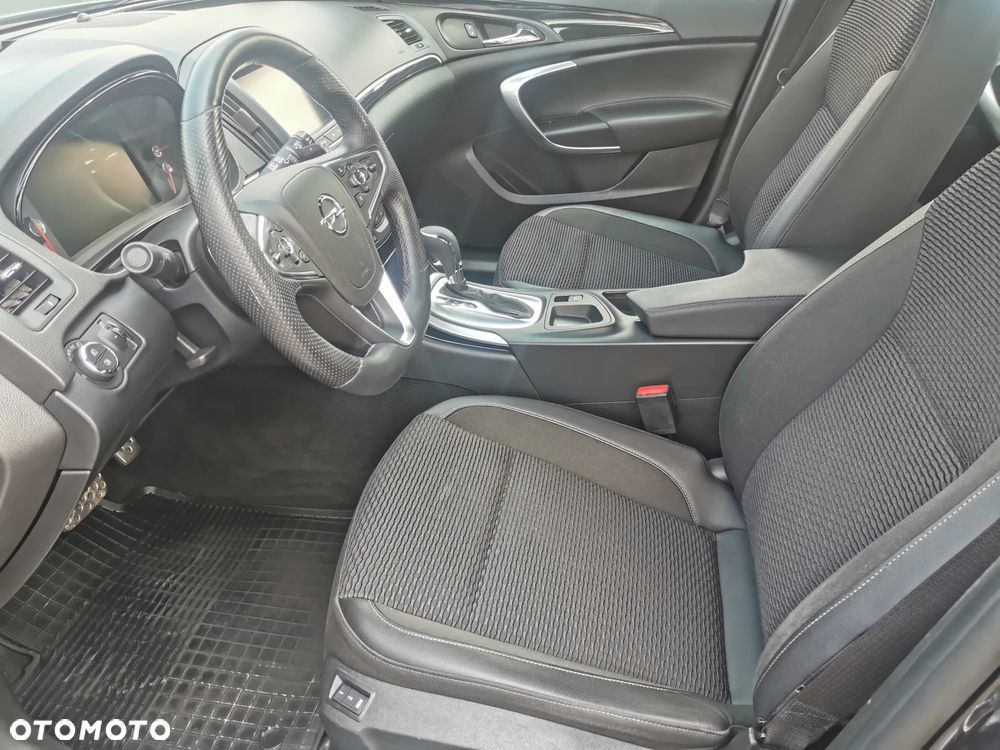 Opel Insignia 1.6 T Cosmo EU6 - 15