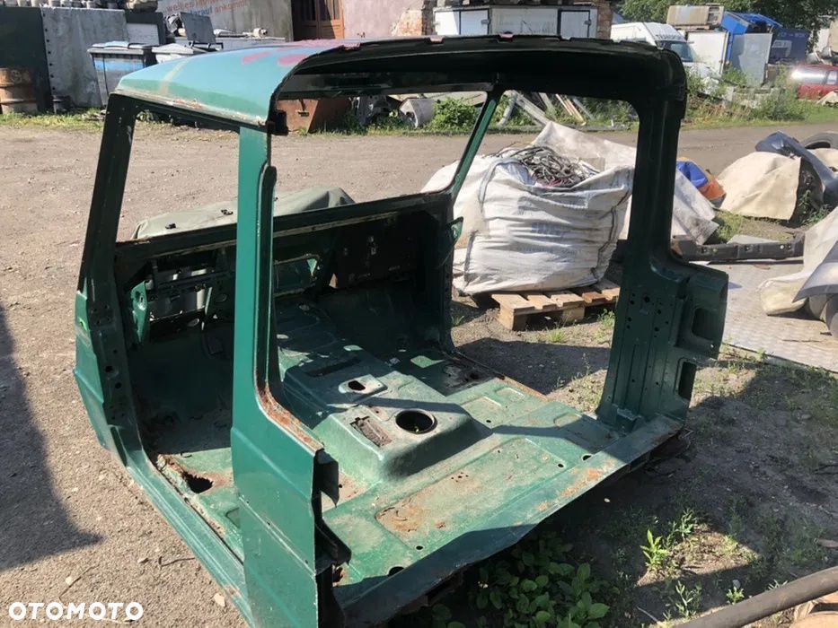 Przednia cześć karoserii medcedes g-klasa w461 3 drzwi - 2