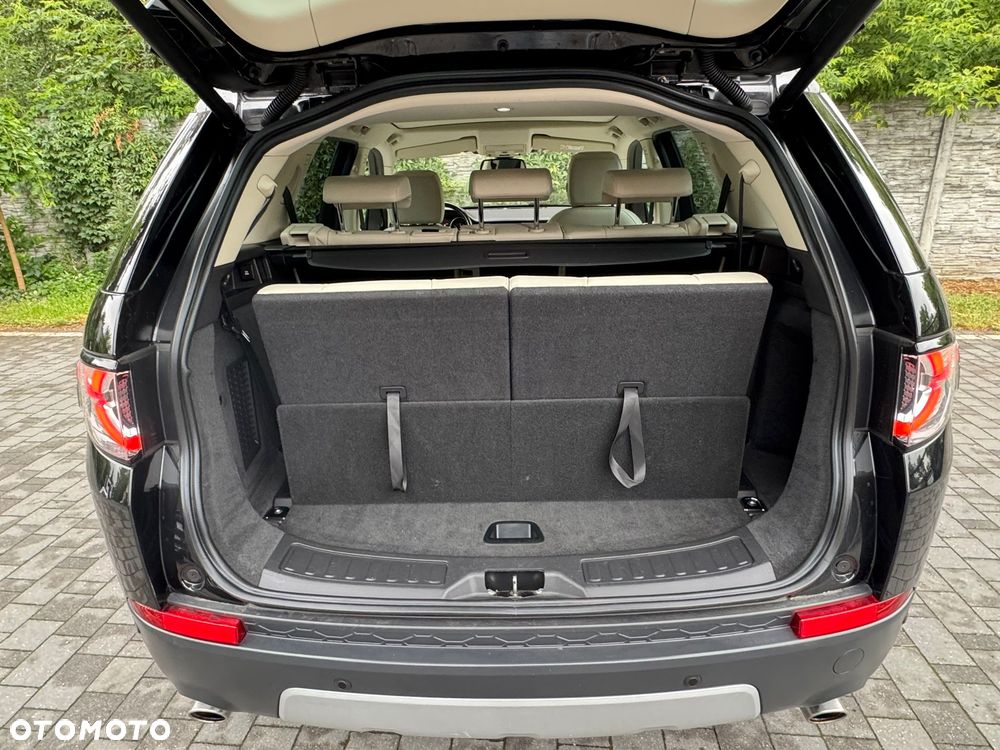 Land Rover Discovery Sport - 24
