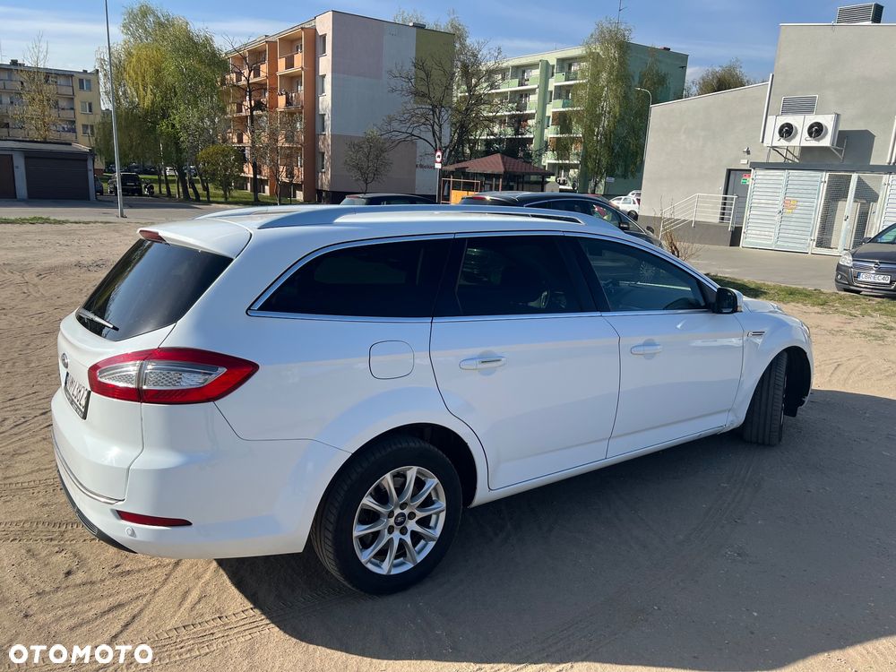 Ford Mondeo 2.0 TDCi Black Magic - 2