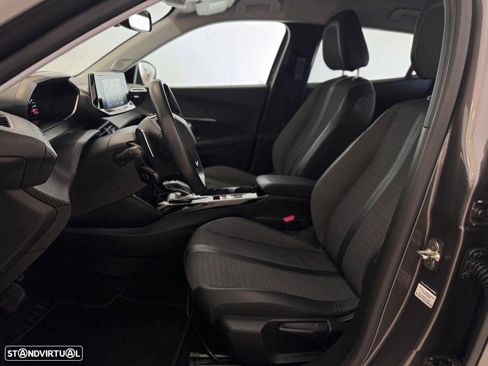 Peugeot 2008 1.5 BlueHDi Allure Pack EAT8 - 10