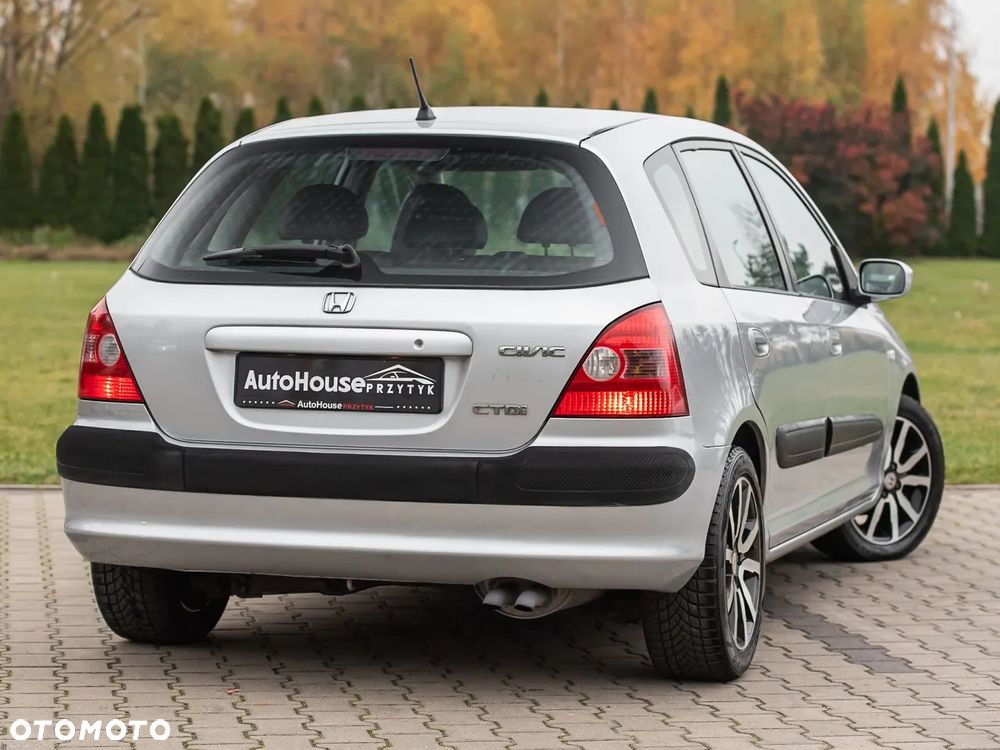 Honda Civic - 10