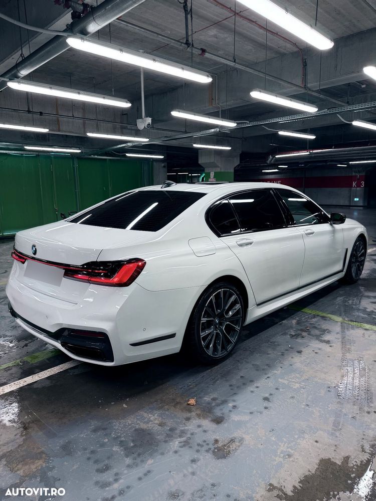 BMW Seria 7 740Li - 4
