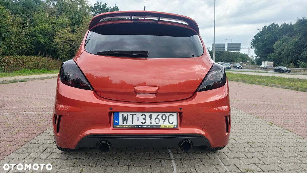 Opel Corsa 1.6 Turbo OPC Nürburgring Edition - 6