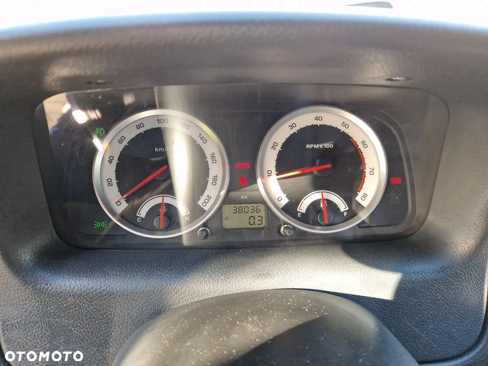 Tata Indica 1.4 GLS - 15