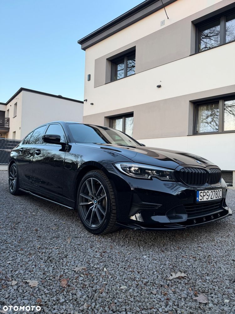 BMW Seria 3 330i - 2