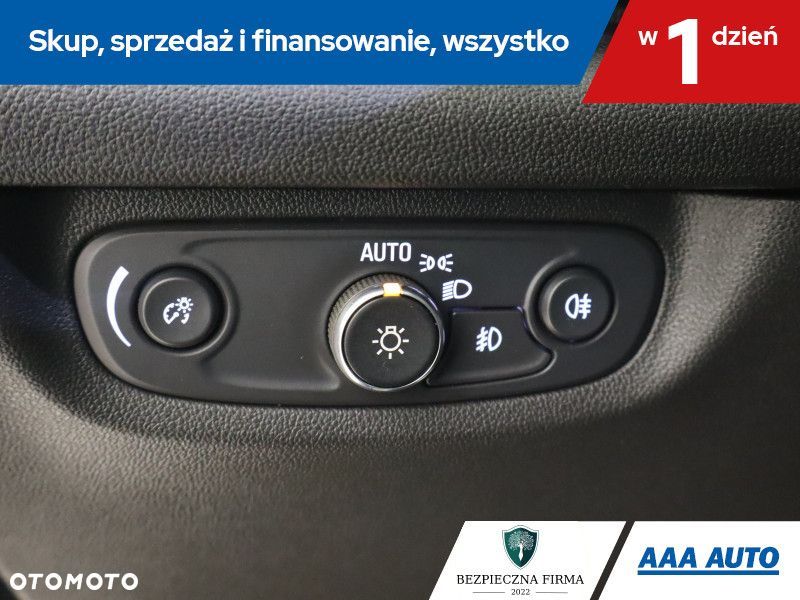 Opel Insignia - 18
