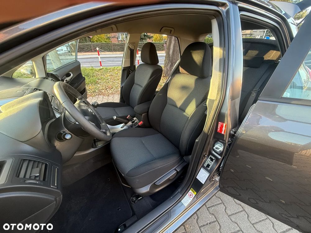 Toyota Auris - 18