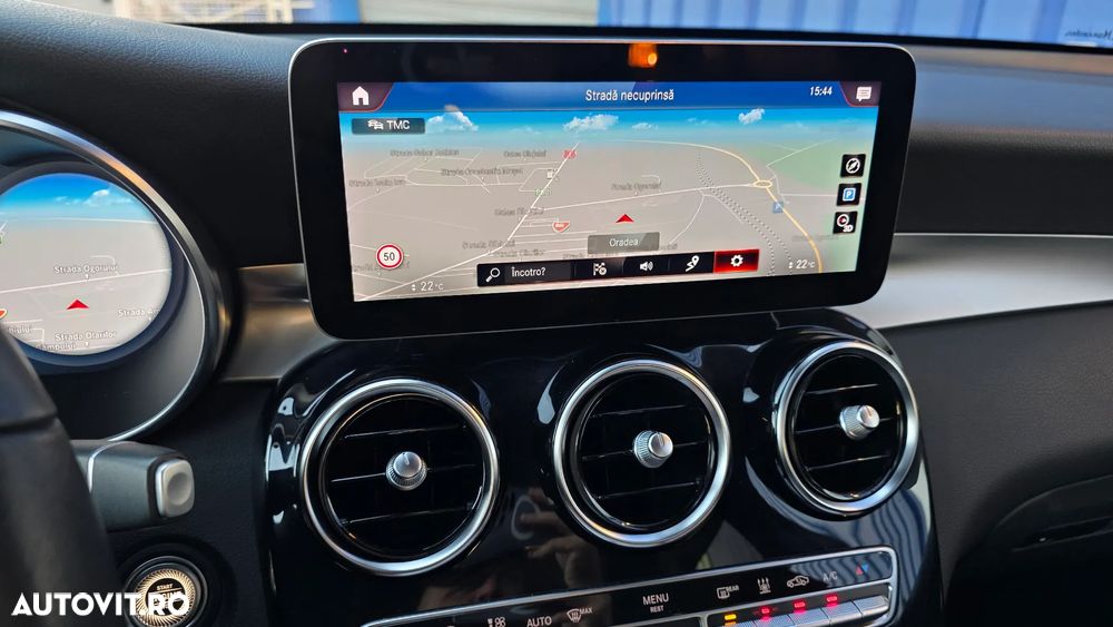 Mercedes-Benz GLC 300 d 4Matic 9G-TRONIC - 37