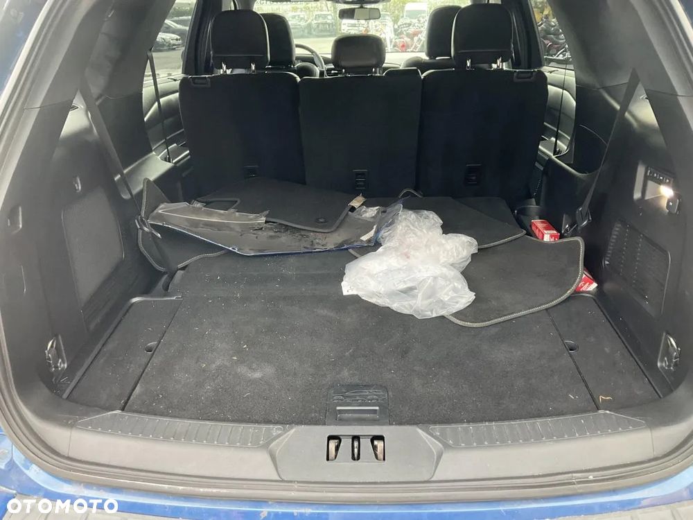Ford Explorer 3.0 EcoBoost PHEV 4WD ST-Line - 12