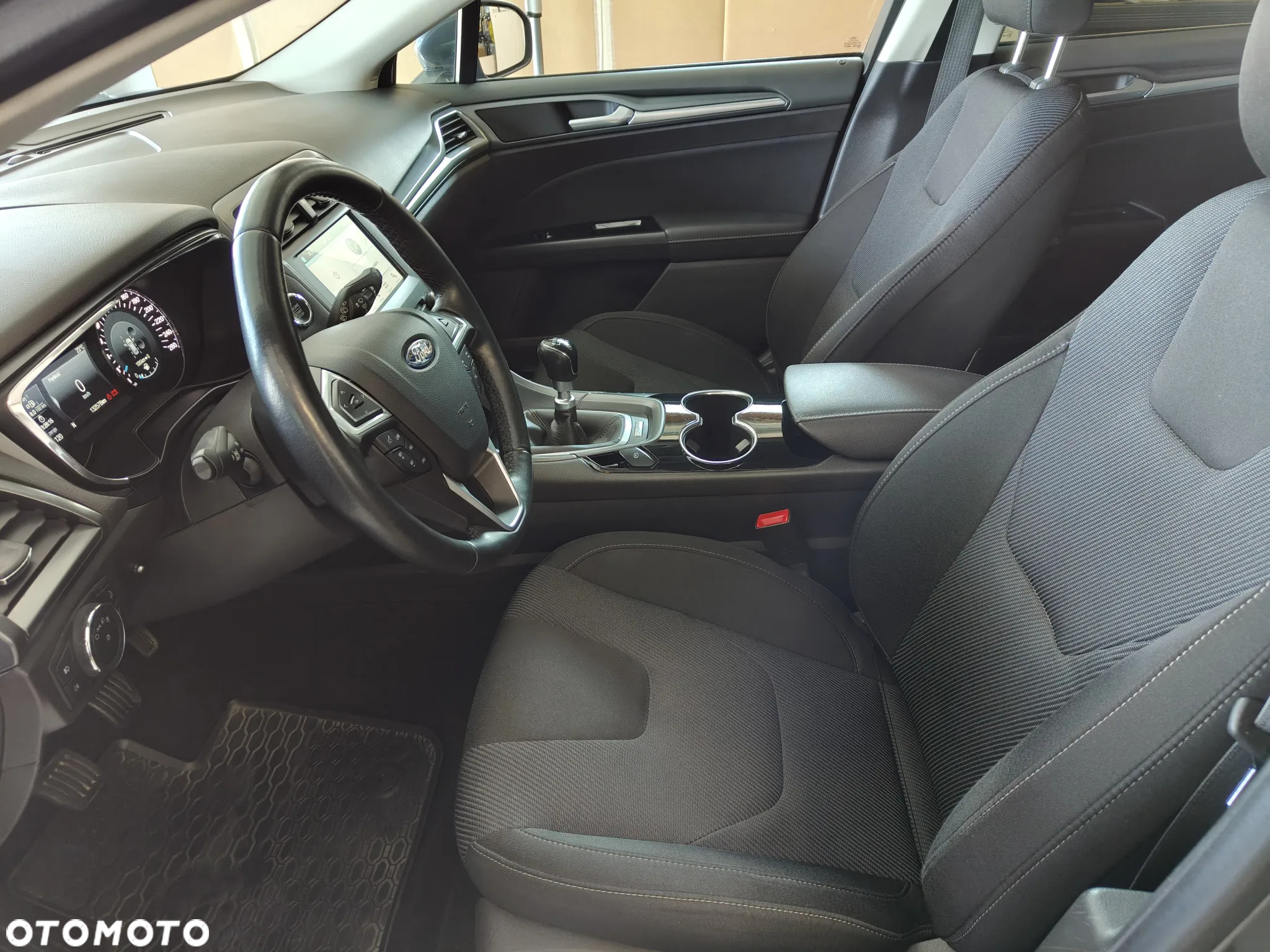 Ford Mondeo 2.0 TDCi Titanium - 22