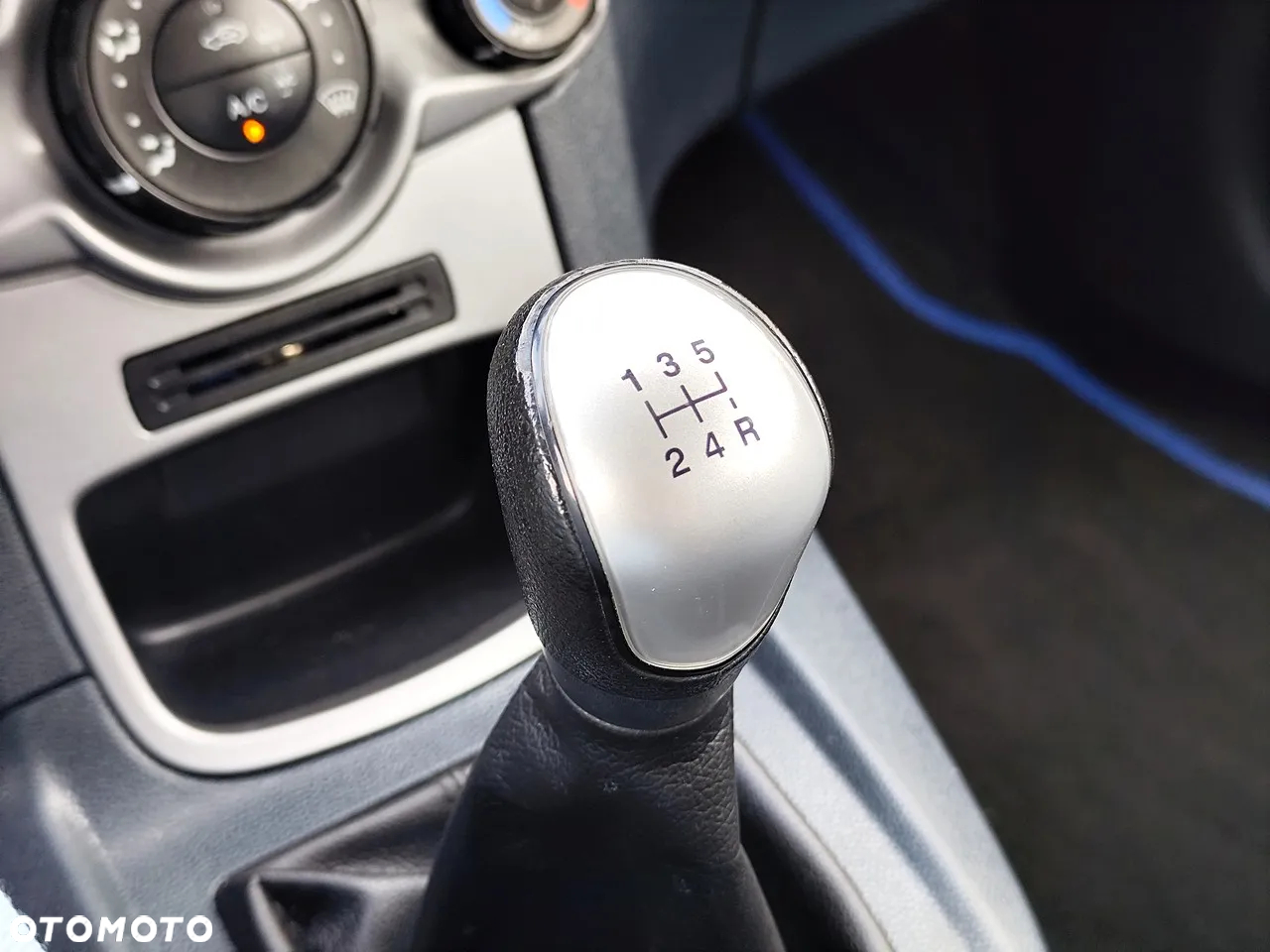 Ford Fiesta 1.25 Ambiente - 19