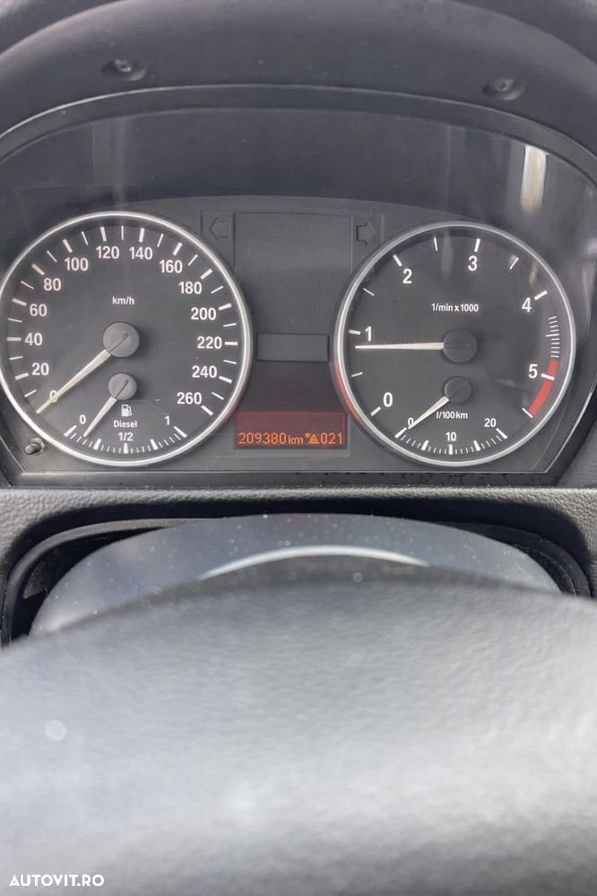 BMW Seria 3 320d DPF - 7