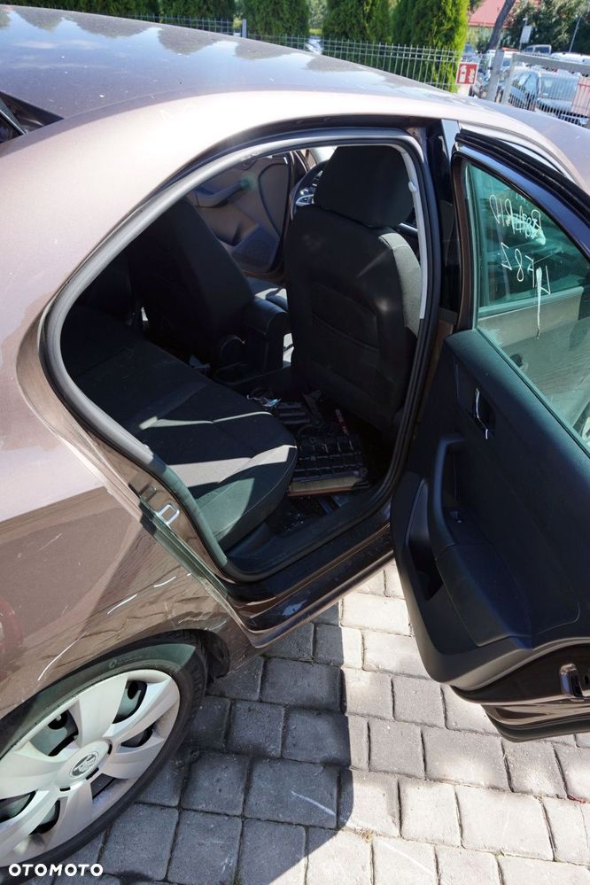 SKODA RAPID NH3 LB LIFTBACK 2015 LF8Z 1.2 TSI CJZD 110KM PRQ BRĄZOWY TOPAZ na części - 16