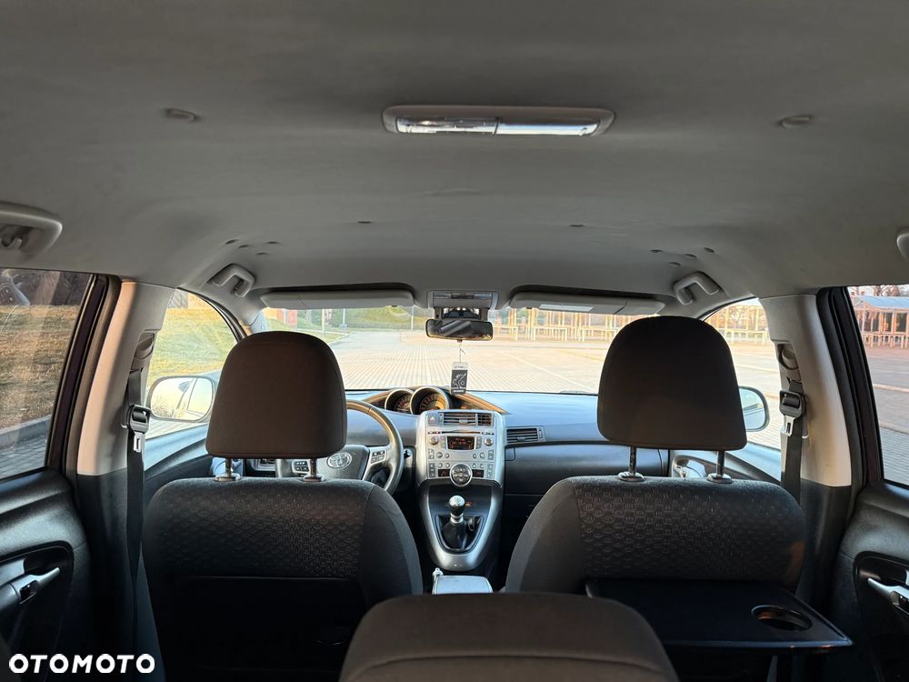 Toyota Verso 1.8 Life - 16