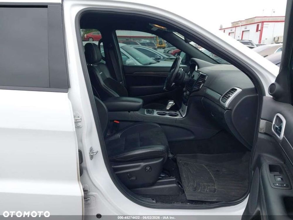Jeep Grand Cherokee - 6