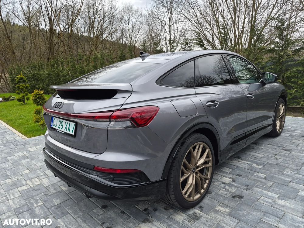 Audi Q4 e-tron - 5