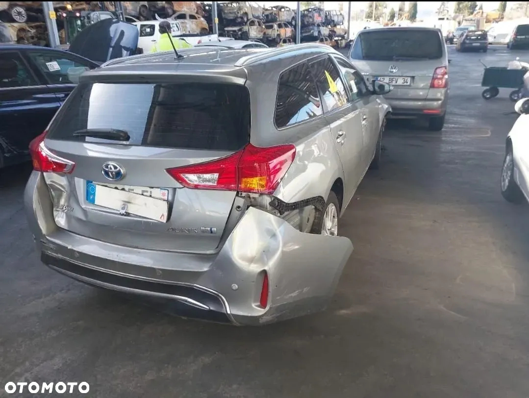 Toyota Auris 1.8 VVT-i Hybrid Automatik Comfort - 5