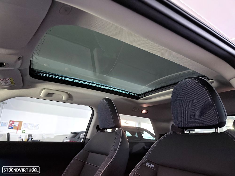 MINI 3 Portas Cooper E Favoured L - 27