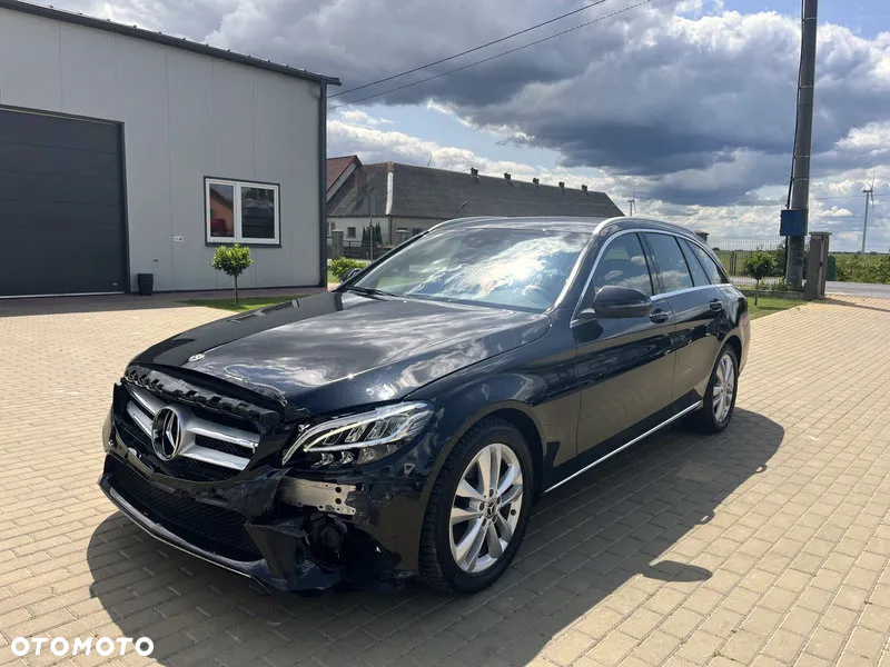 Mercedes-Benz Klasa C 220 d T 9G-TRONIC - 3