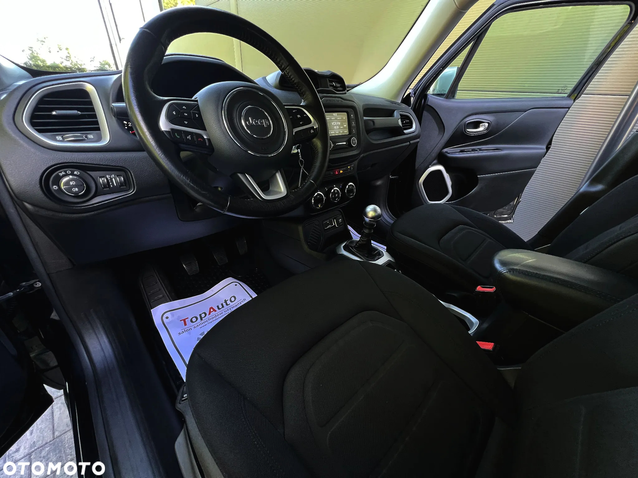 Jeep Renegade - 21