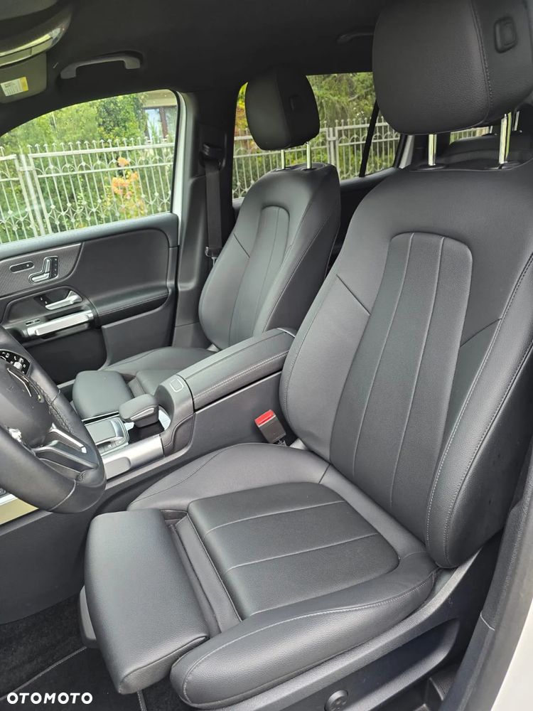 Mercedes-Benz GLB 250 Progressive 8G-DCT - 14