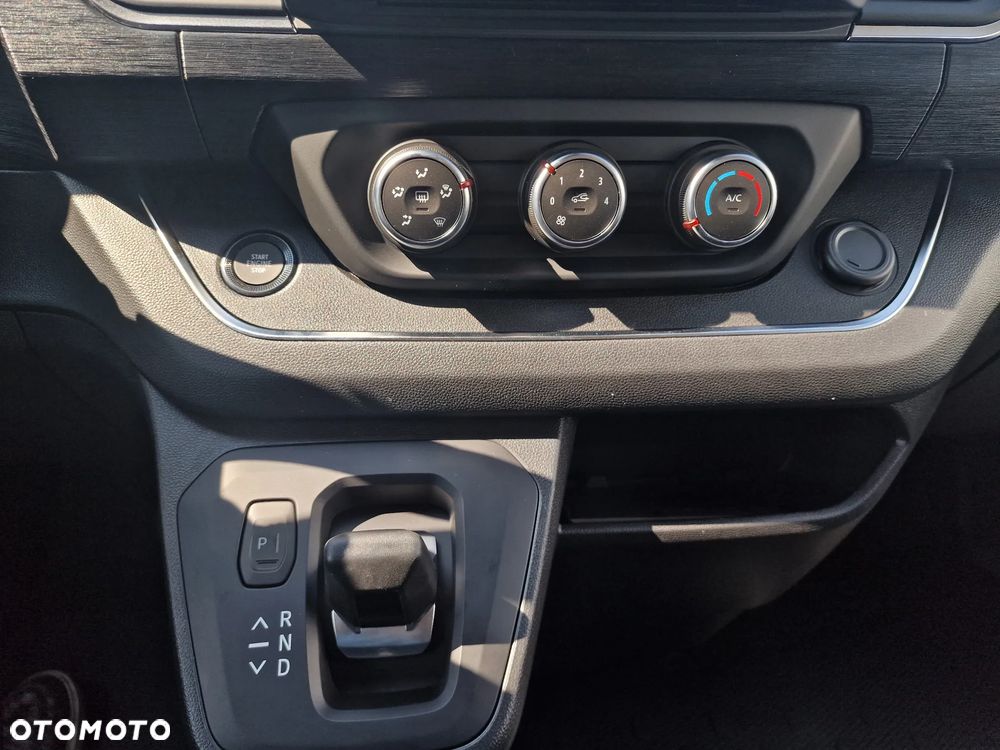 Nissan Primastar 2.0 dCi L2 Business Plus - 12