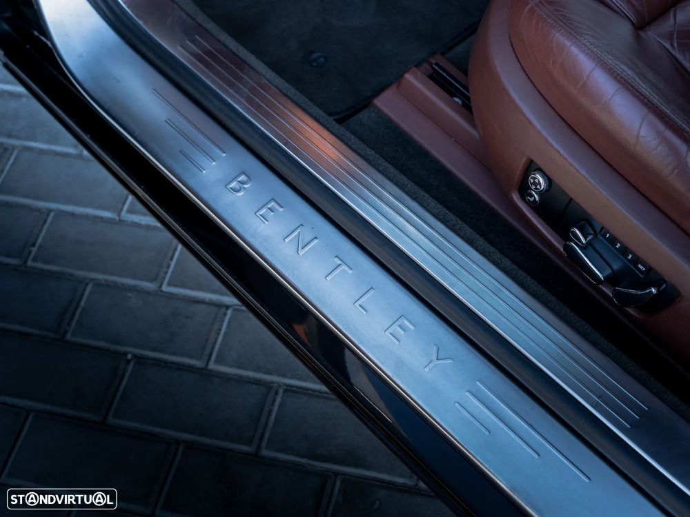 Bentley Continental GT 6.0 W12 - 27