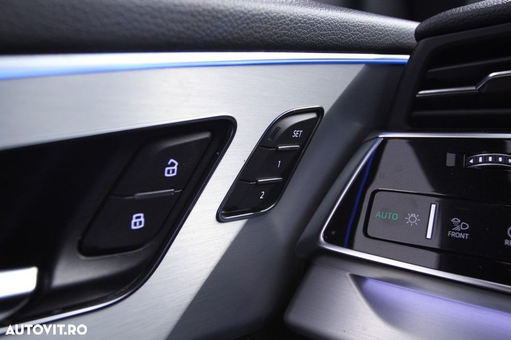 Audi Q8 50 TDI quattro Tiptronic MHEV - 31