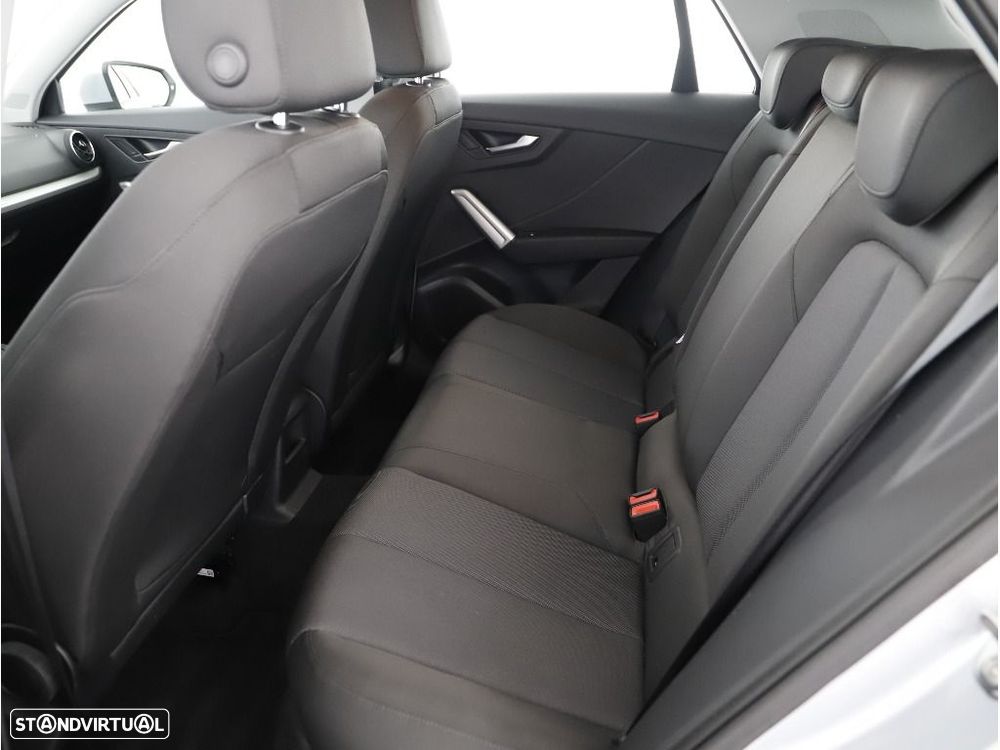 Audi Q2 35 TFSI Advanced S tronic - 14