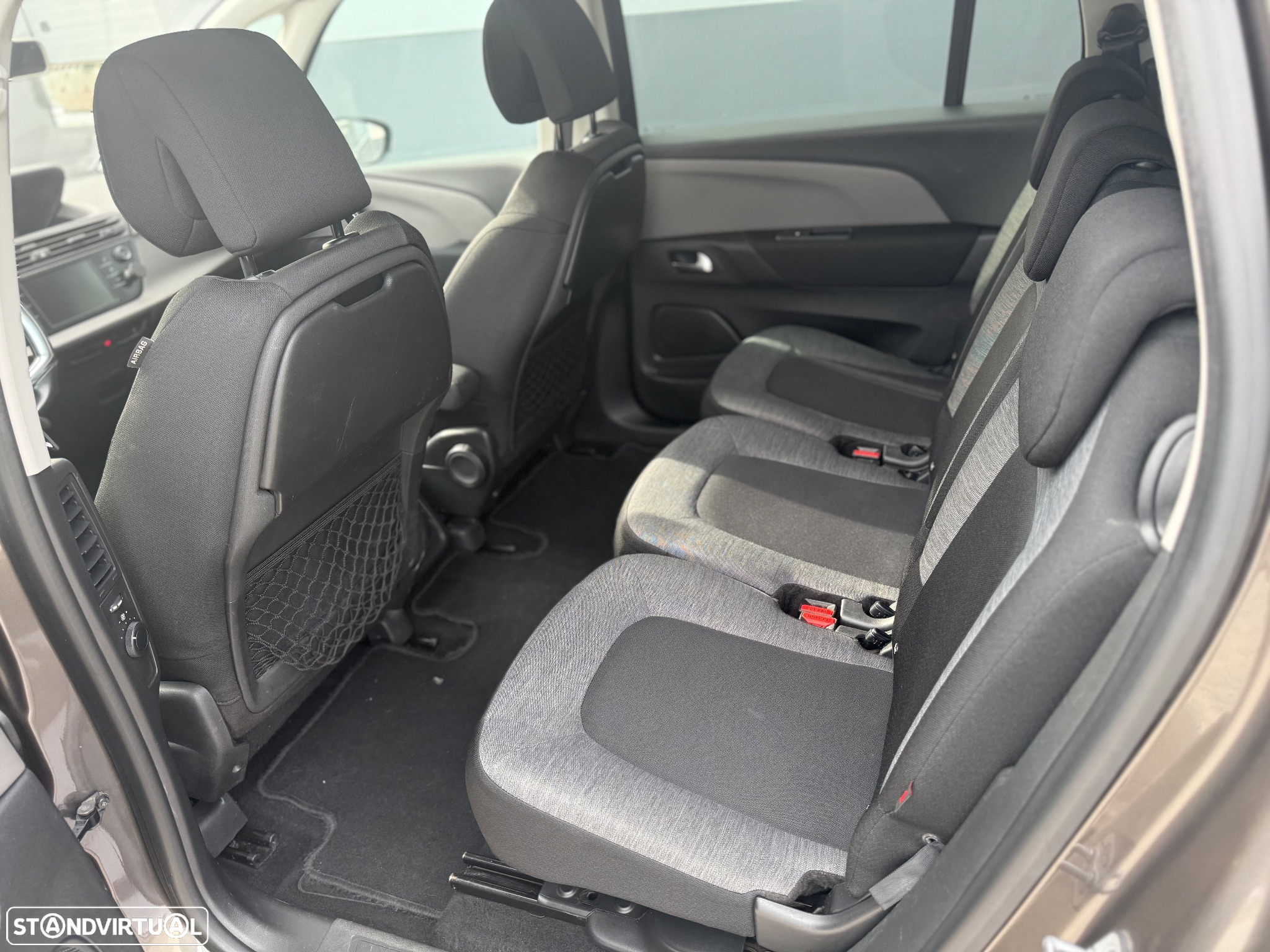 Citroën C4 Grand Picasso 1.6 e-HDi Exclusive - 12
