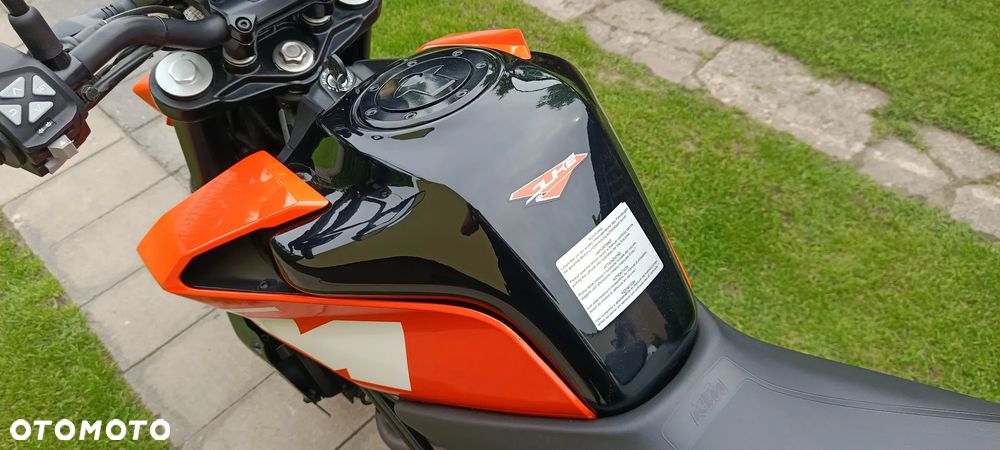 KTM Duke - 17