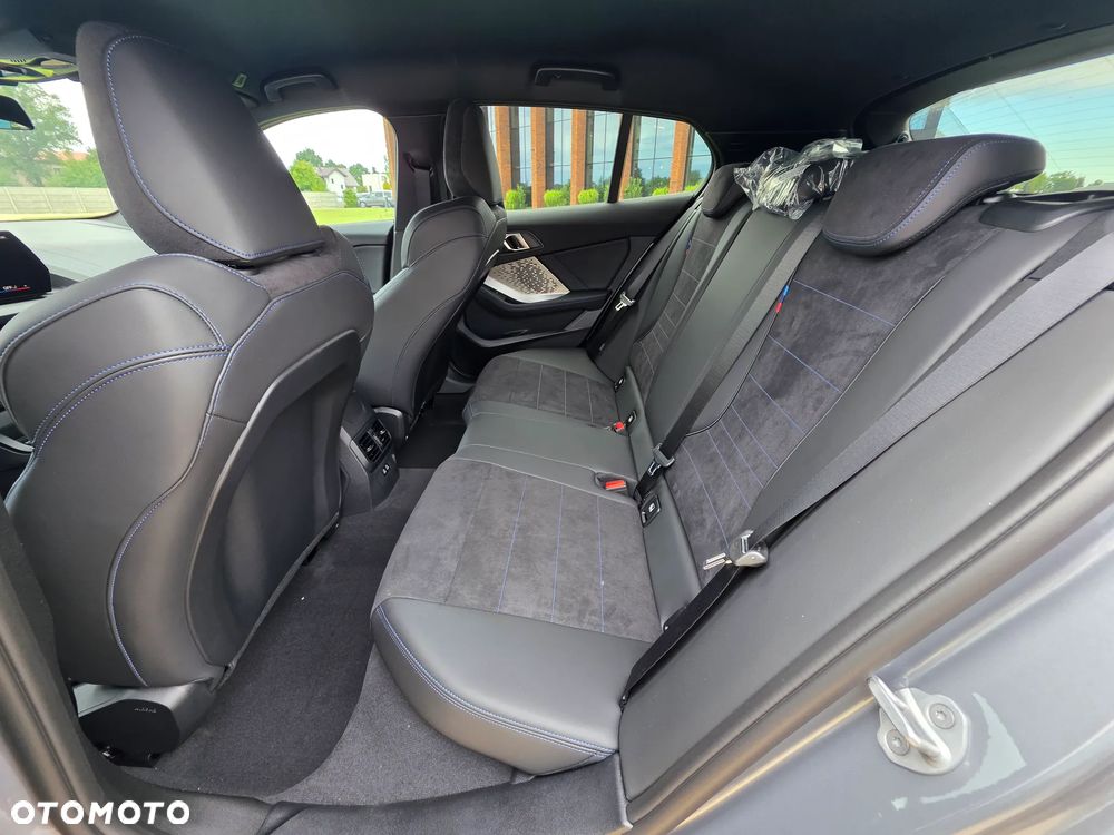 BMW Seria 1 - 15